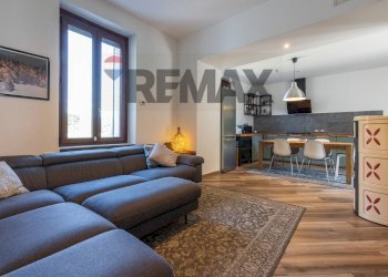 Sala da pranzo - Three-room apartment Via Diaz
 
15, Buguggiate - photo 3