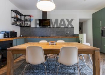 Sala da pranzo - Three-room apartment Via Diaz
 
15, Buguggiate - photo 7