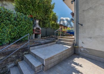 Terrazza - Three-room apartment Via Diaz
 
15, Buguggiate - photo 25