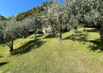 Giardino - Two-room apartment VIA LAGO MAGGIORE
 
55, Leggiuno - photo 10