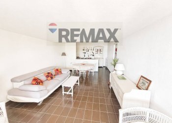 Sala da pranzo - Two-room apartment VIA LAGO MAGGIORE
 
55, Leggiuno - photo 12