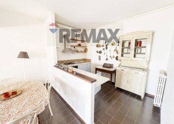 Cucina - Two-room apartment VIA LAGO MAGGIORE
 
55, Leggiuno - photo 14