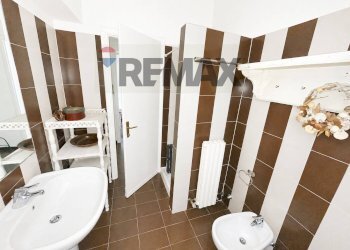 Bagno - Two-room apartment VIA LAGO MAGGIORE
 
55, Leggiuno - photo 21