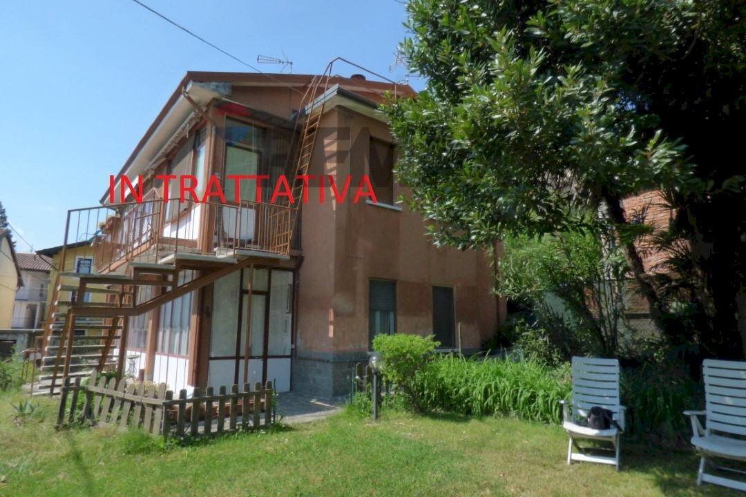 Casa all\'aperto - Bilocale Via alla Rocca, Laveno-Mombello - foto 1