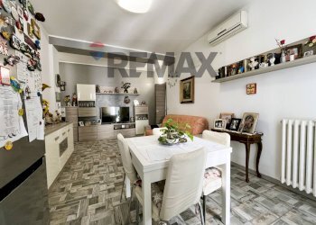 Sala da pranzo - Two-room apartment Via Milano
 
21, Varese - photo 5