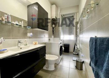 Bagno - Two-room apartment Via Milano
 
21, Varese - photo 17