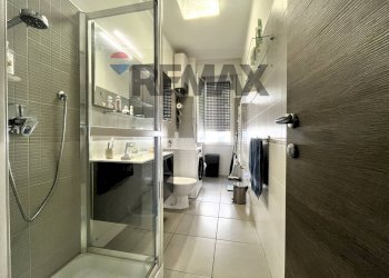 Bagno - Two-room apartment Via Milano
 
21, Varese - photo 18