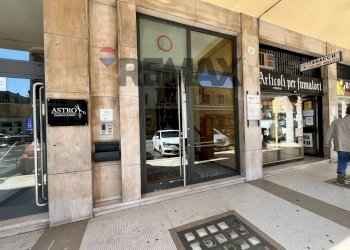 Edificio all\'aperto - Two-room apartment Via Milano
 
21, Varese - photo 22
