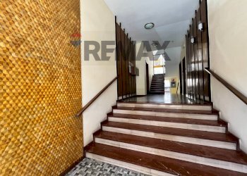 Ricezione / Lobby - Two-room apartment Via Milano
 
21, Varese - photo 23
