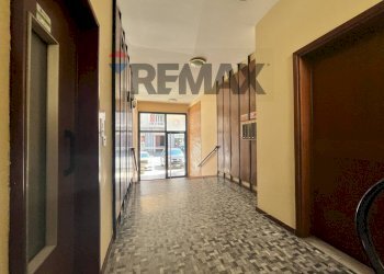 Ricezione / Lobby - Two-room apartment Via Milano
 
21, Varese - photo 25