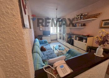 Soggiorno - Casa semi indipendente PIAZZA FUMAGALLI
 
11, Arcisate - foto 5
