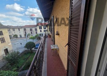 Balcone - Casa semi indipendente PIAZZA FUMAGALLI
 
11, Arcisate - foto 25
