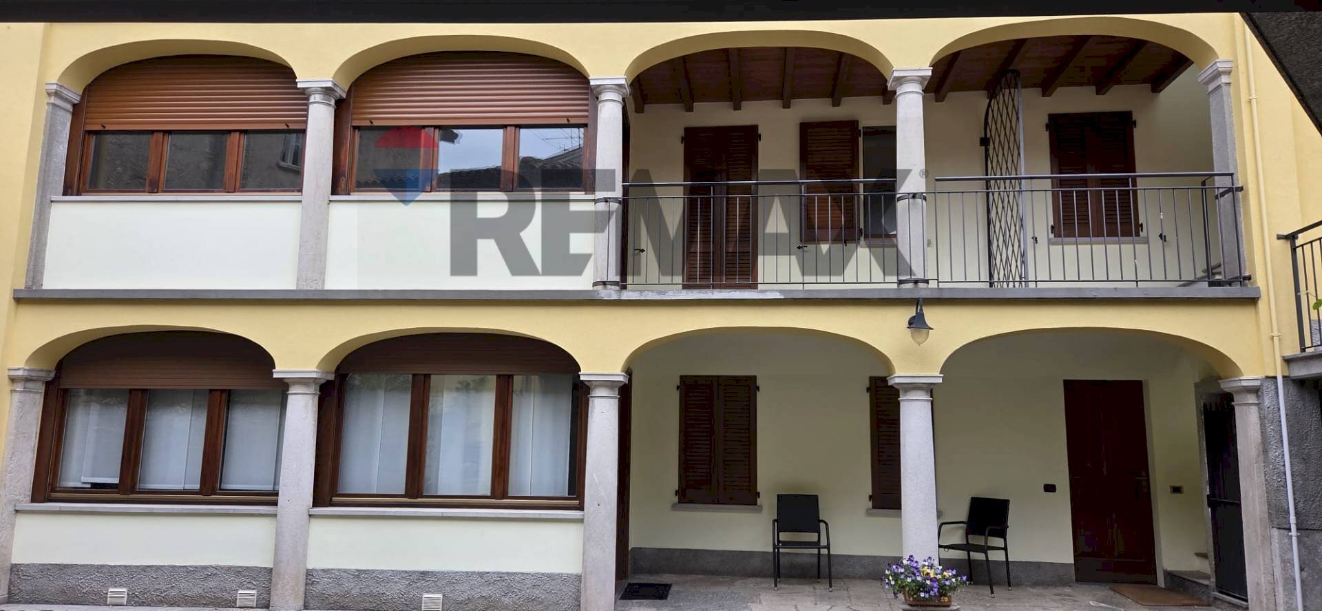 Edificio all\'aperto - Three-room apartment Via Martino Longhi
 
21, Viggiù - photo 1