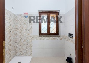 Bagno - Villa Via Villa Guardia
 
5, Roma - foto 10