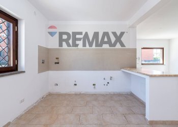 Stanza vuota - Villa Via Villa Guardia
 
5, Roma - foto 15