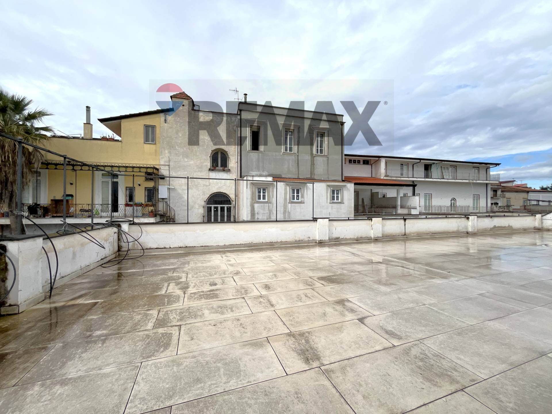 Edificio all\'aperto - Ufficio Via Passanti
 
111, San Giuseppe Vesuviano - foto 3