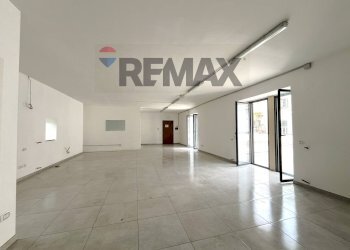 Stanza vuota - Ufficio Via Passanti
 
111, San Giuseppe Vesuviano - foto 6