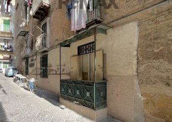 Edificio all\'aperto - Trilocale Vico Cangiani A Santa Maria Antesaecula
 
27, Napoli - foto 3