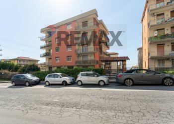 Edificio all\'aperto - Quadrilocale Via Carnazza
 
2, Tremestieri Etneo - foto 2