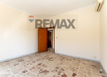 Stanza vuota - Quadrilocale Via Carnazza
 
2, Tremestieri Etneo - foto 21