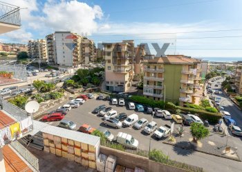 Edificio all\'aperto - Quadrilocale Via Carnazza
 
2, Tremestieri Etneo - foto 33