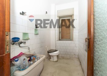 Bagno - Quadrilocale Via Carnazza
 
2, Tremestieri Etneo - foto 37