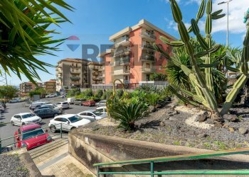 Edificio all\'aperto - Quadrilocale Via Carnazza
 
2, Tremestieri Etneo - foto 40