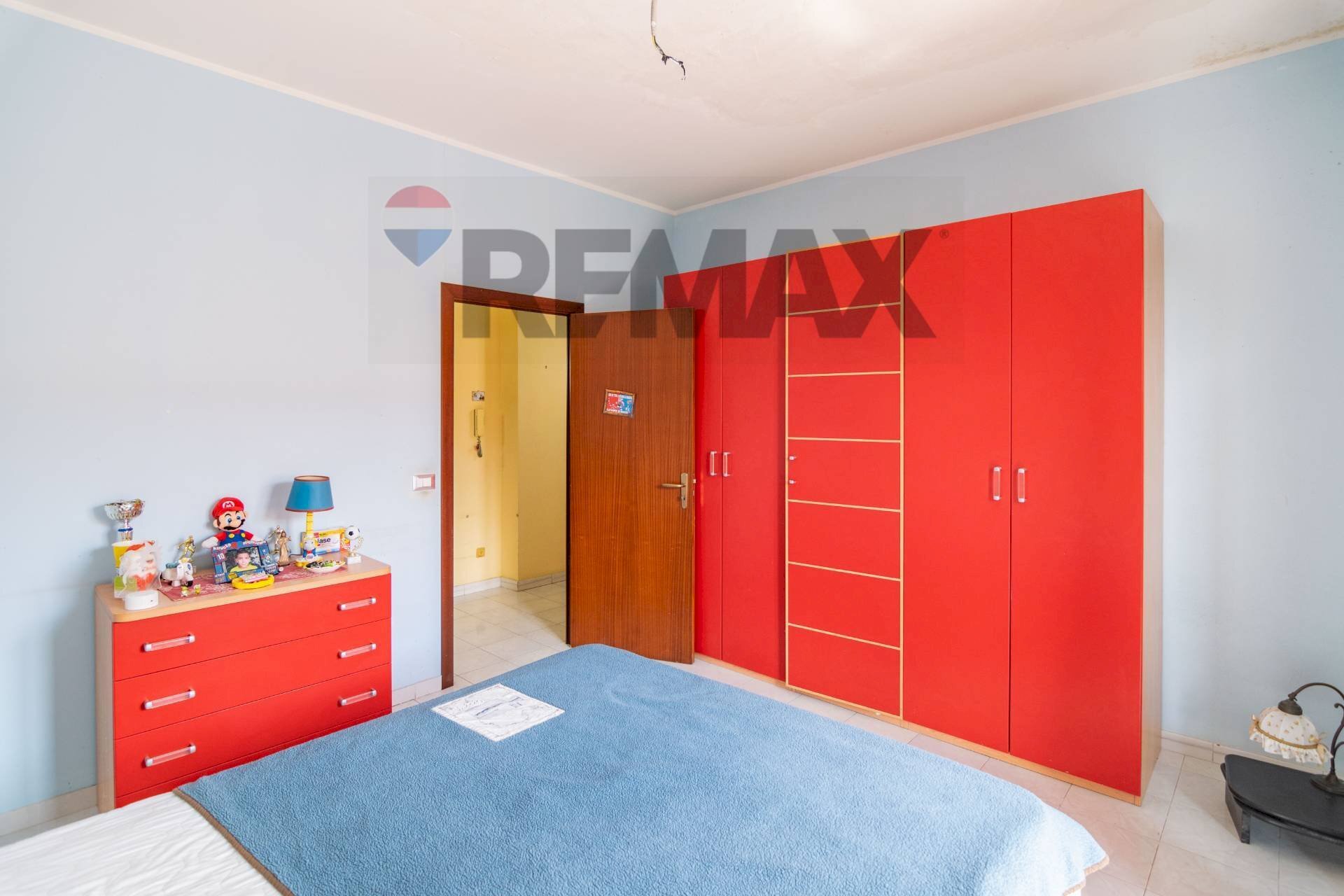 Camera / camera da letto - Three-room apartment Via Salvo D'Acquisto
21/25, Aci Catena - photo 3