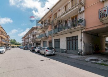 Edificio all\'aperto - Three-room apartment Via Salvo D'Acquisto
 
21/25, Aci Catena - photo 28