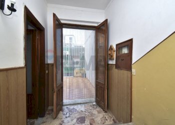 Hall / corridoio - Casa indipendente Via Baronessa
 
25, Riposto - foto 13