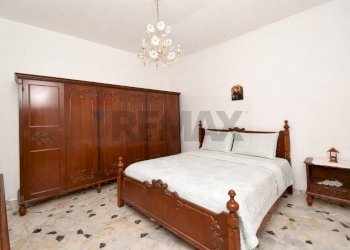 Camera / camera da letto - Casa indipendente Via Baronessa
 
25, Riposto - foto 25