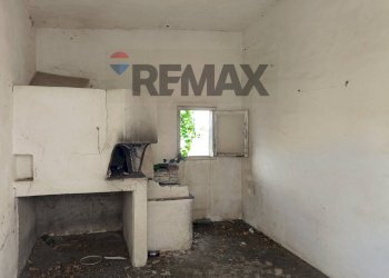 Stanza vuota - Terreno agricolo Via Giarre Nunziata
 
Snc, Mascali - foto 4