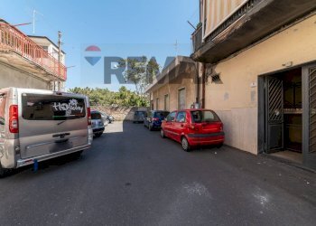 Edificio all\'aperto - Independent house VIA GIOVANNI TUCCARI
 
4, Catania - photo 1