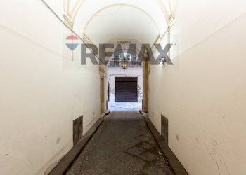 Hall / corridoio - Two-room apartment Via Etnea
 
474, Catania - photo 2