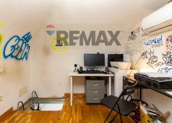 Ufficio - Two-room apartment Via Etnea
 
474, Catania - photo 21