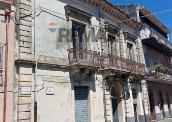 Edificio all\'aperto - Independent house Piazza Municipio
 
1/2/3, Linguaglossa - photo 75