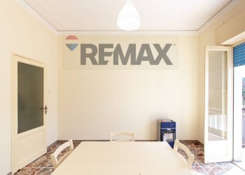 Camera / camera da letto - Three-room apartment Via Francesco Guglielmino
 
5, Aci Catena - photo 3