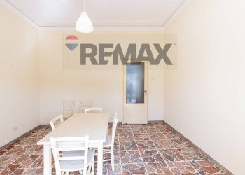 Sala da pranzo - Three-room apartment Via Francesco Guglielmino
 
5, Aci Catena - photo 5