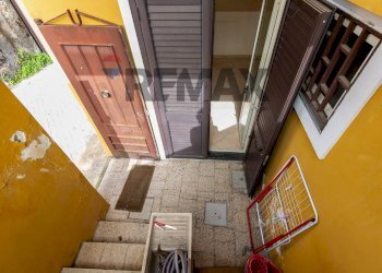 Scale - Casa indipendente Via S. Piero Patti
 
58, Acireale - foto 7