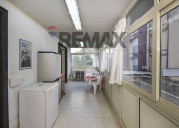 Hall / corridoio - Three-room apartment via regina bianca
 
81, Catania - photo 22