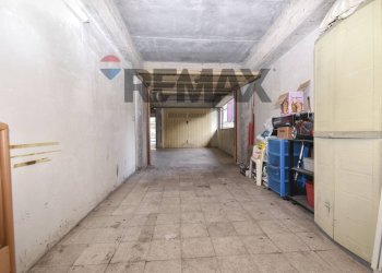 Parcheggio - Three-room apartment via regina bianca
 
81, Catania - photo 31