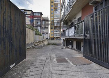 Edificio all\'aperto - Three-room apartment via regina bianca
 
81, Catania - photo 33