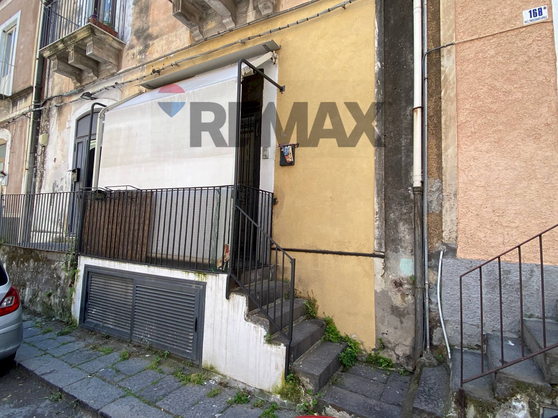 Edificio all\'aperto - Three-room apartment via Finocchiaro Aprile
170, Catania - photo 2