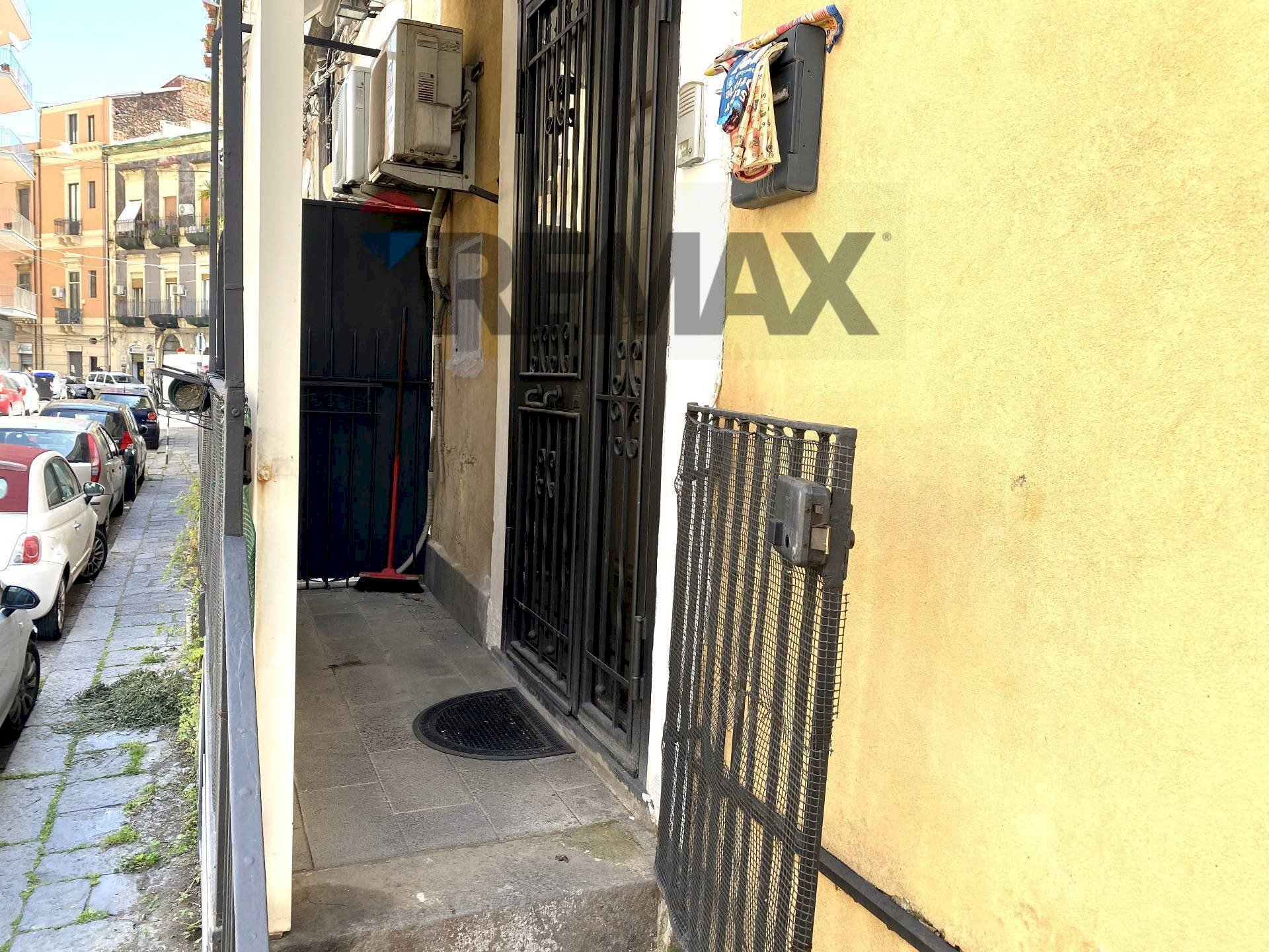 Balcone - Three-room apartment via Finocchiaro Aprile
170, Catania - photo 3