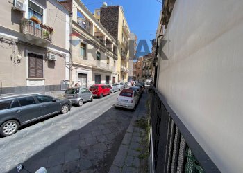 Edificio all\'aperto - Three-room apartment via Finocchiaro Aprile
 
170, Catania - photo 24