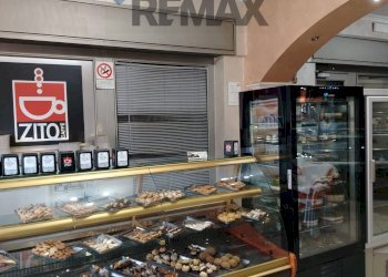 Ricezione / Lobby - Cafeteria - Cold Bar Viale della Regione
 
53, Motta Sant'Anastasia - photo 3