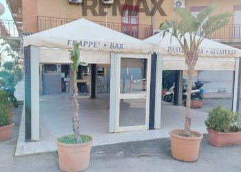 Edificio all\'aperto - Cafeteria - Cold Bar Viale della Regione
 
53, Motta Sant'Anastasia - photo 13