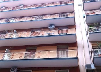 Edificio all\'aperto - Three-room apartment via Lombardia
 
15, Acireale - photo 2