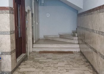 Ricezione / Lobby - Three-room apartment via Lombardia
 
15, Acireale - photo 3