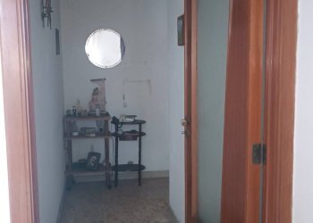 Hall / corridoio - Three-room apartment via Lombardia
 
15, Acireale - photo 10